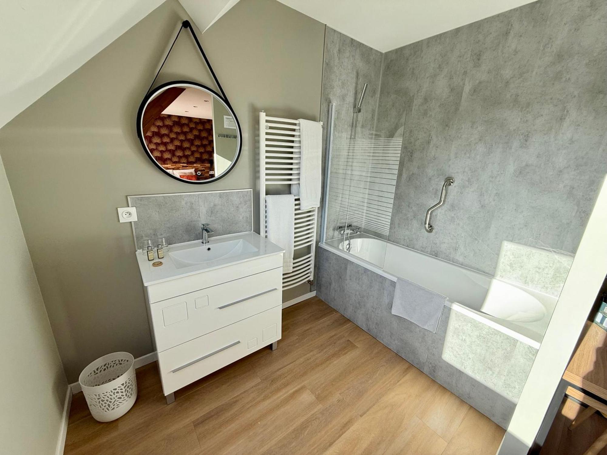 Oxxotel & Spa Valognes Eksteriør billede
